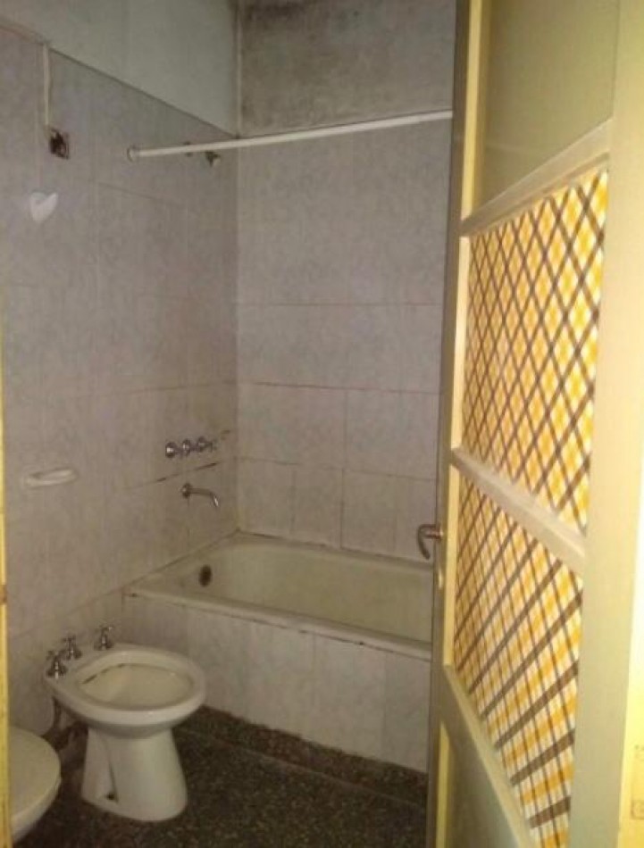 SE VENDE CASA EXCELENTE UBICACION