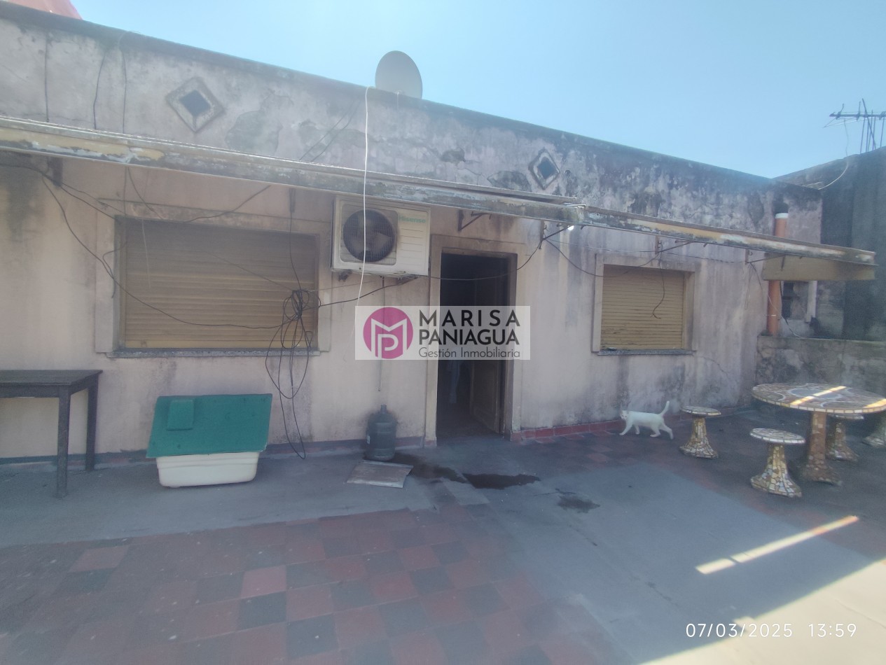 SE VENDE PROPIEDAD CON LOCAL COMERCIAL, SOBRE IMPORTANTE AVENIDA
