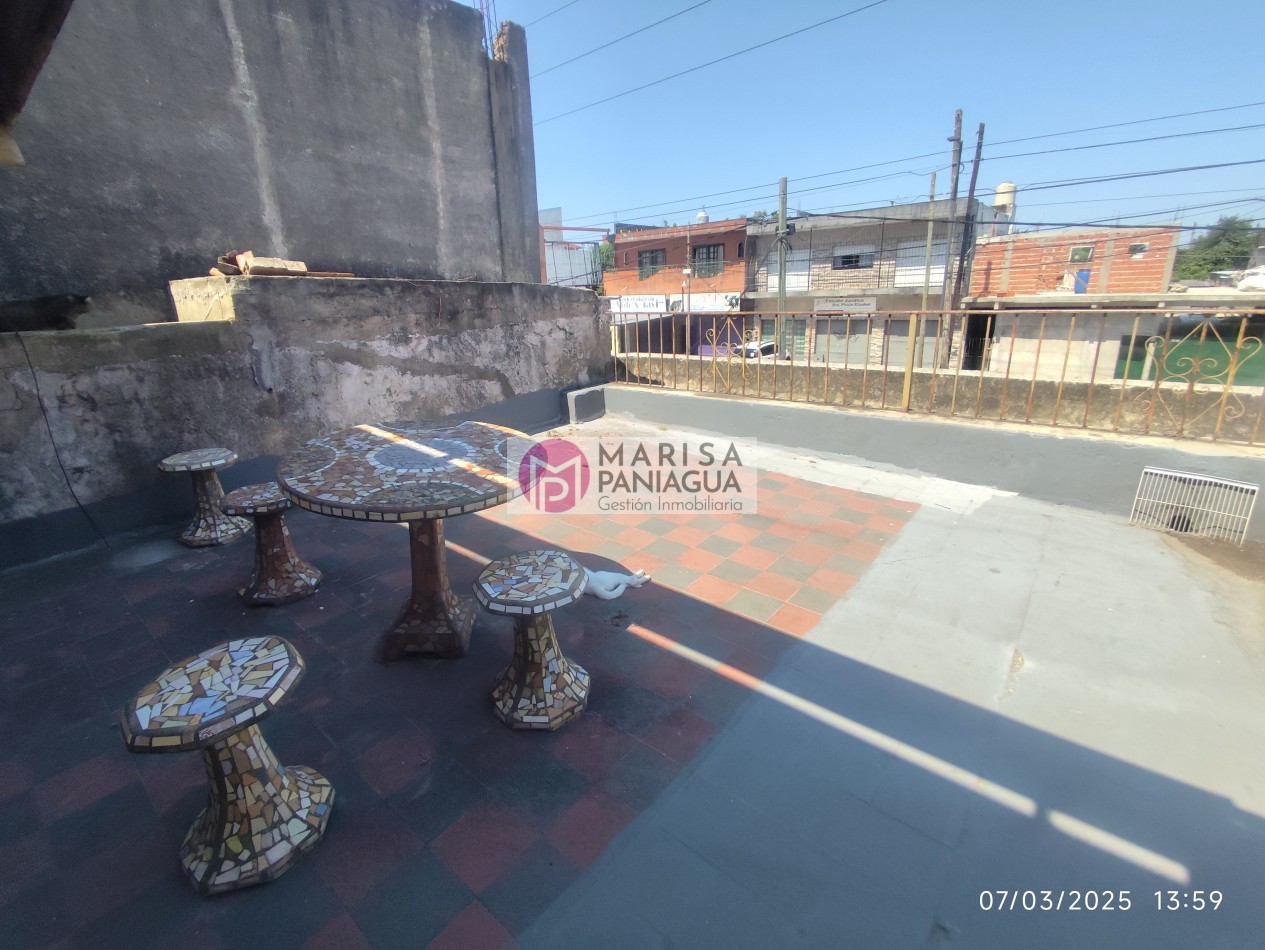 SE VENDE PROPIEDAD CON LOCAL COMERCIAL, SOBRE IMPORTANTE AVENIDA