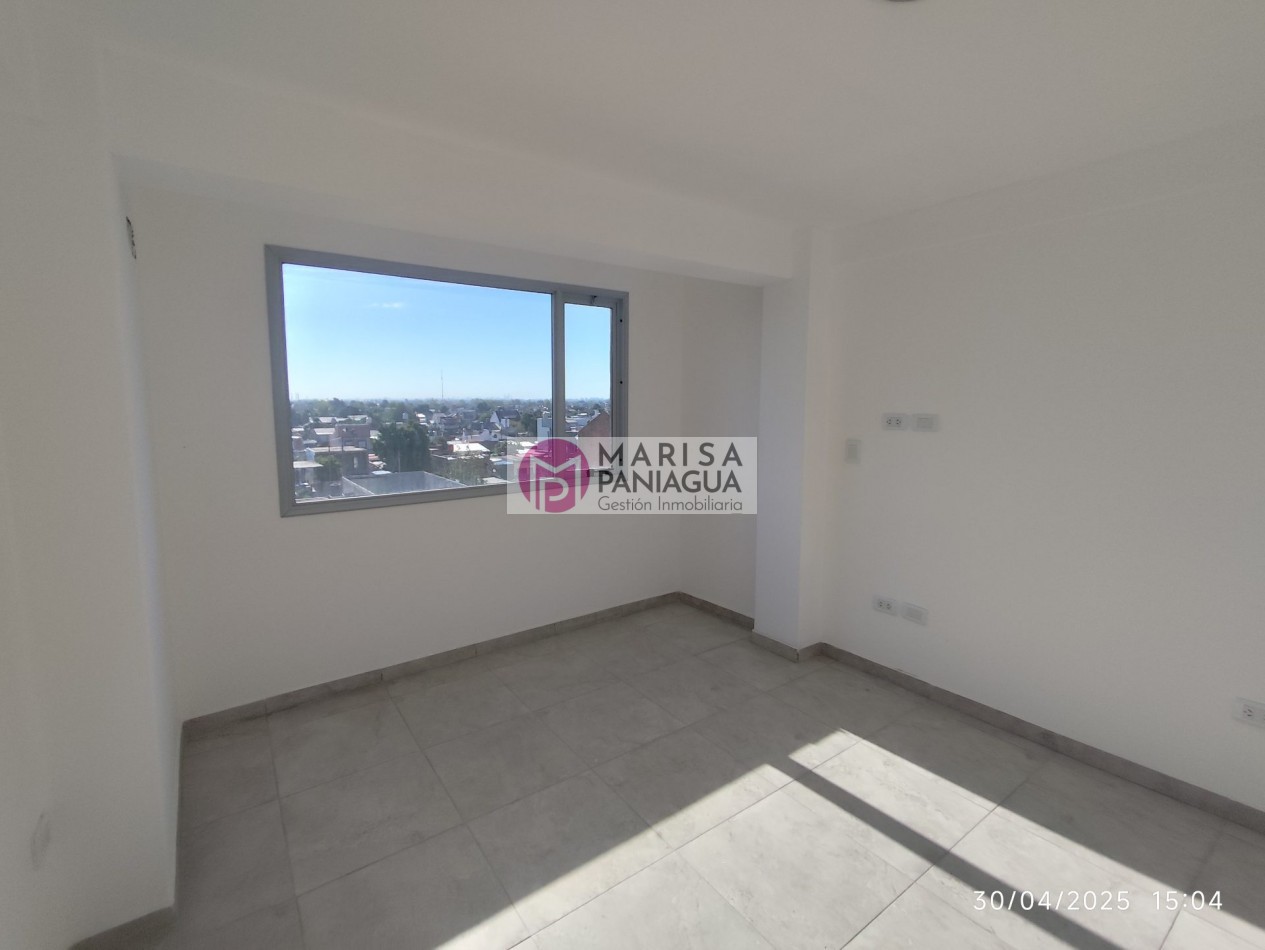 ALQUILER DE DPTO TRES AMBIENTES