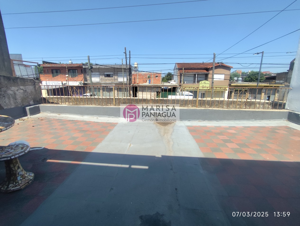 SE VENDE PROPIEDAD CON LOCAL COMERCIAL, SOBRE IMPORTANTE AVENIDA
