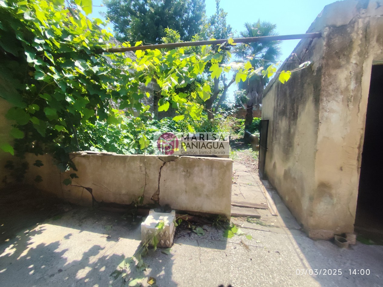 SE VENDE PROPIEDAD CON LOCAL COMERCIAL, SOBRE IMPORTANTE AVENIDA