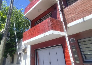 SE ALQUILA TRIPLEX